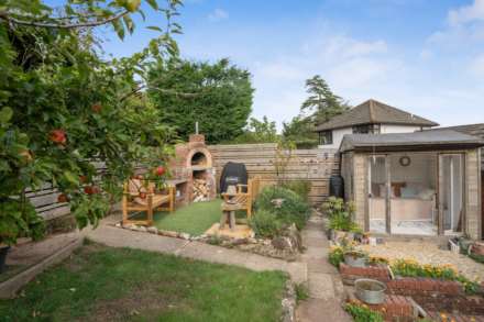 Greenclose Court, Colyton, Devon, Image 24