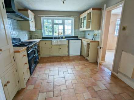 Station Rd, Colyton, Devon, Image 2