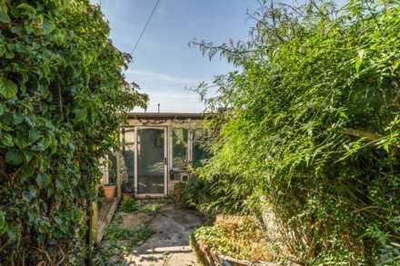North Street, Axminster, Devon, Image 15