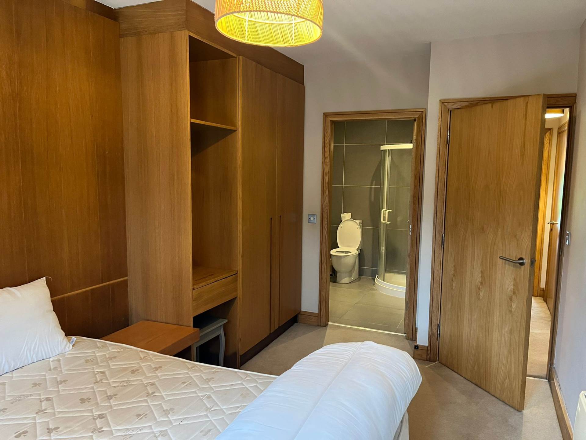 Courtyard Family Suites, Seafield
