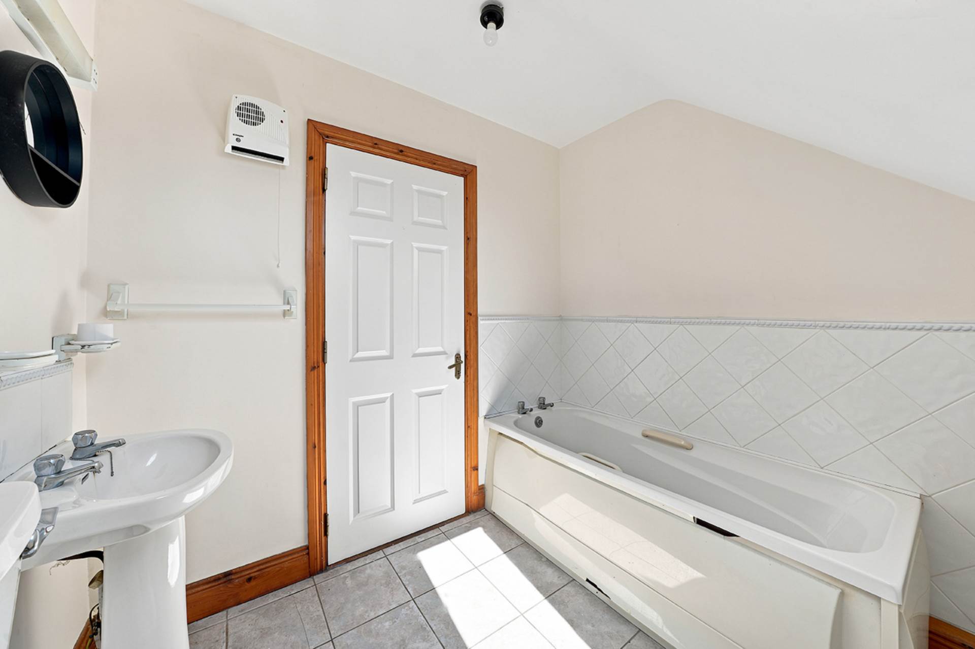 25 Seamount Village, Riverchapel, Gorey, Co. Wexford 25 Seamount Village, Riverchapel, Gorey, Co. Wexford