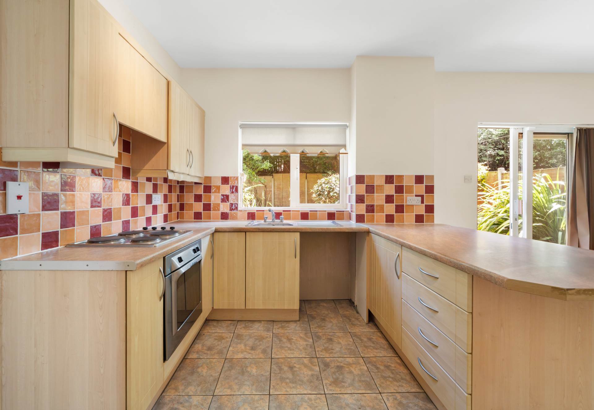 28 Newborough, Gorey, Co Wexford, Y25 EP60