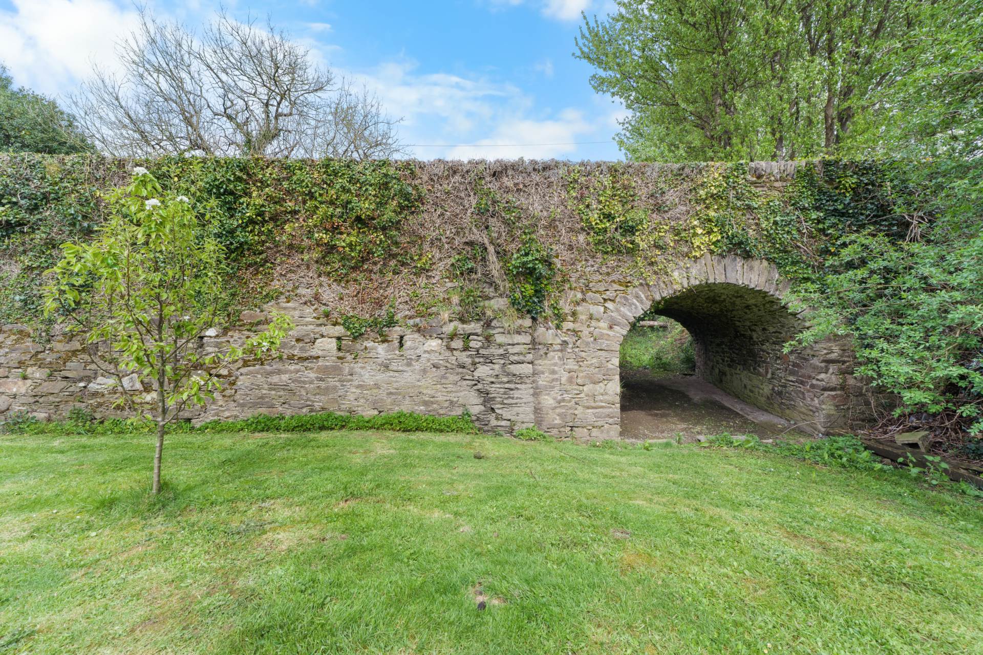 Radharc, Knockavota, Gorey, Co. Wexford Y25 H421