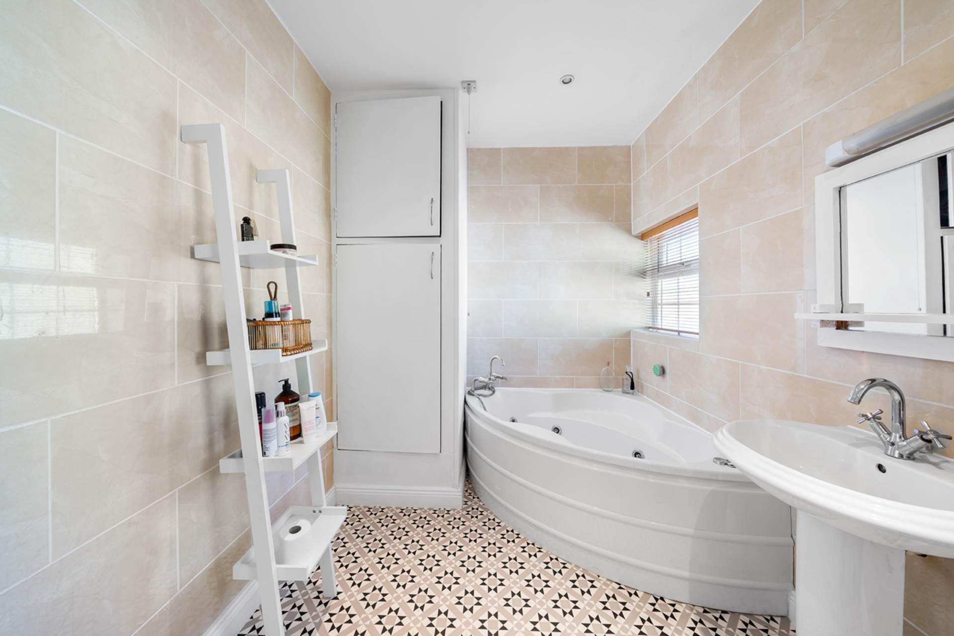 St. Michaels, Glen, Poulshone, Gorey, Co. Wexford, Y25 R258