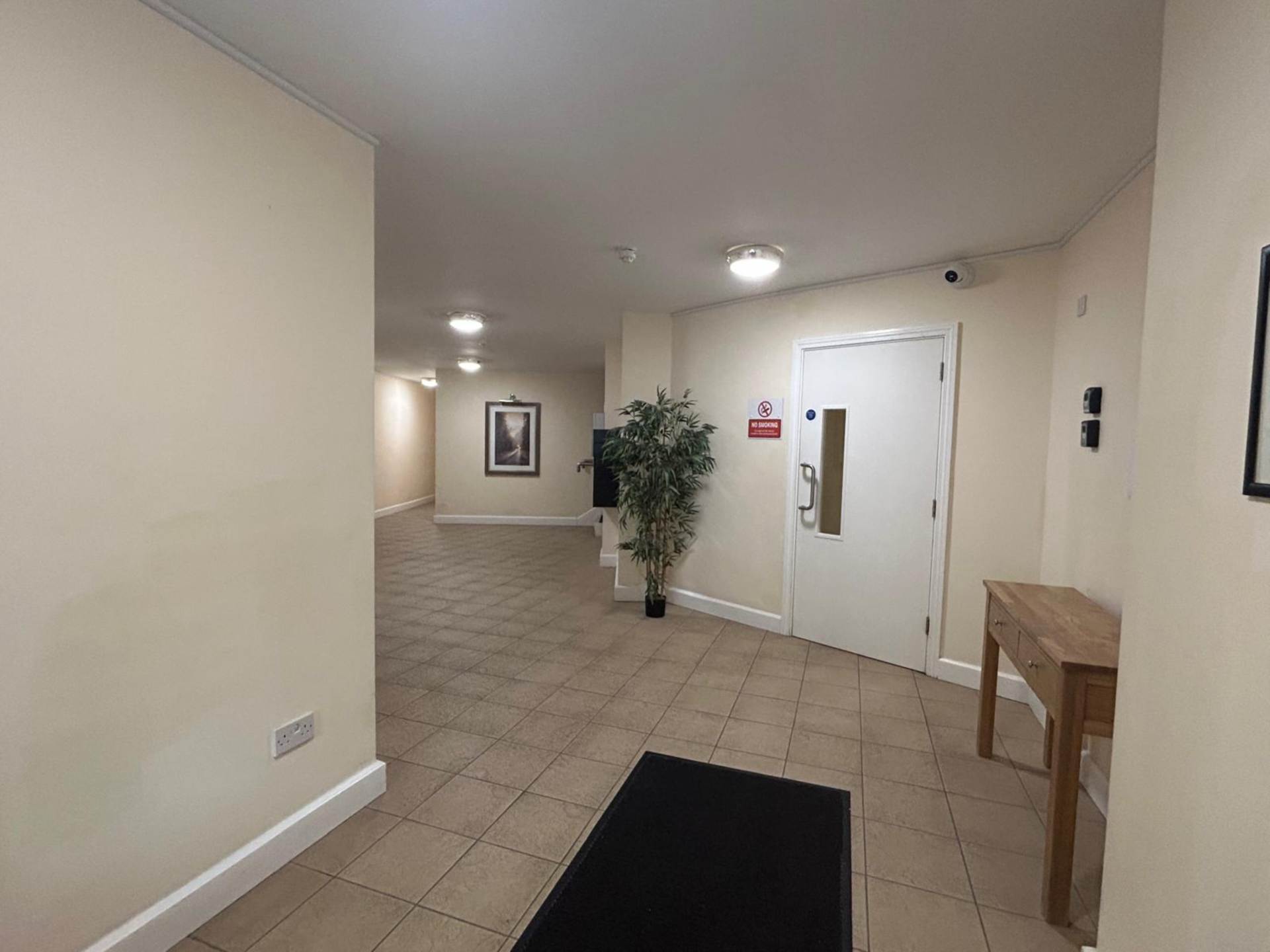 Station Court, The Avenue