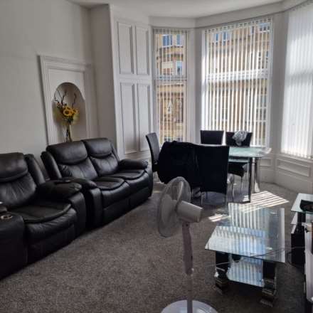 125 1/2 Onslow Drive, Dennistoun, Image 5
