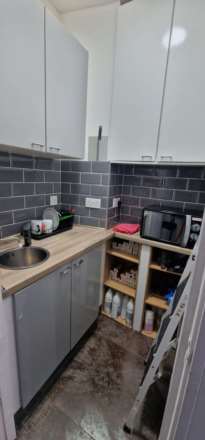 Barber Shop, Image 3