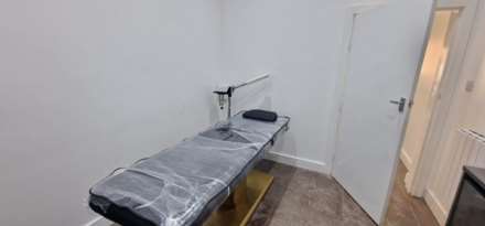 Barber Shop, Image 4