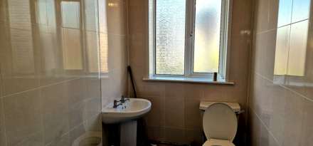 395/4 Kilbowie Road, Clydebank (G81 2TX), Image 4