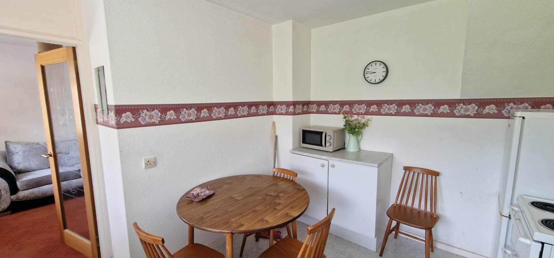 28 Castlefern Road Rutherglen Glasgow G73 4AX, Image 8