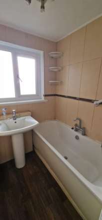 3 BELLFLOWER AVE DARNLEY GLASGOW G53 7YE, Image 5