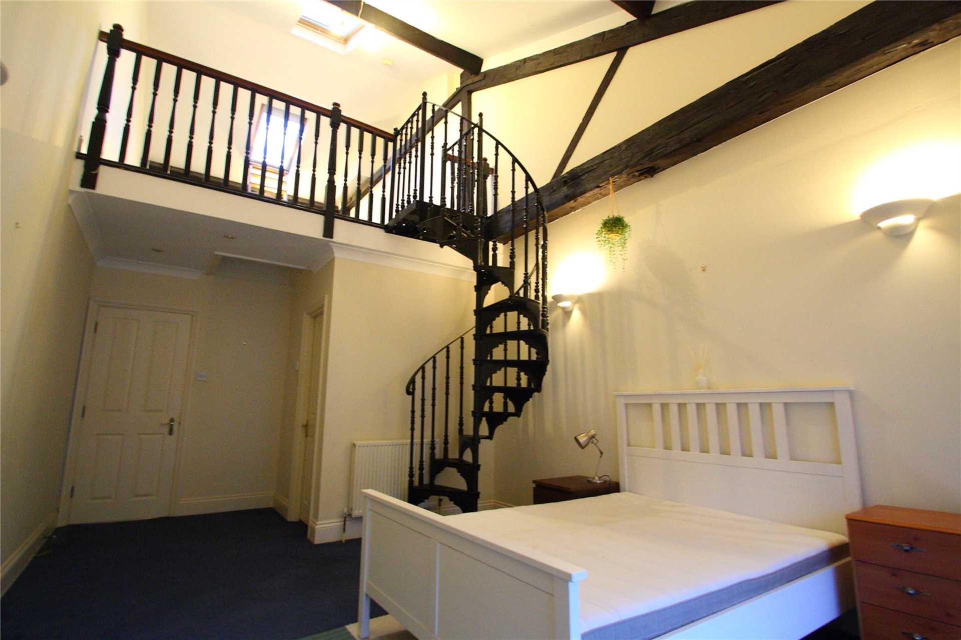 Liverpool Grove, London, Image 12