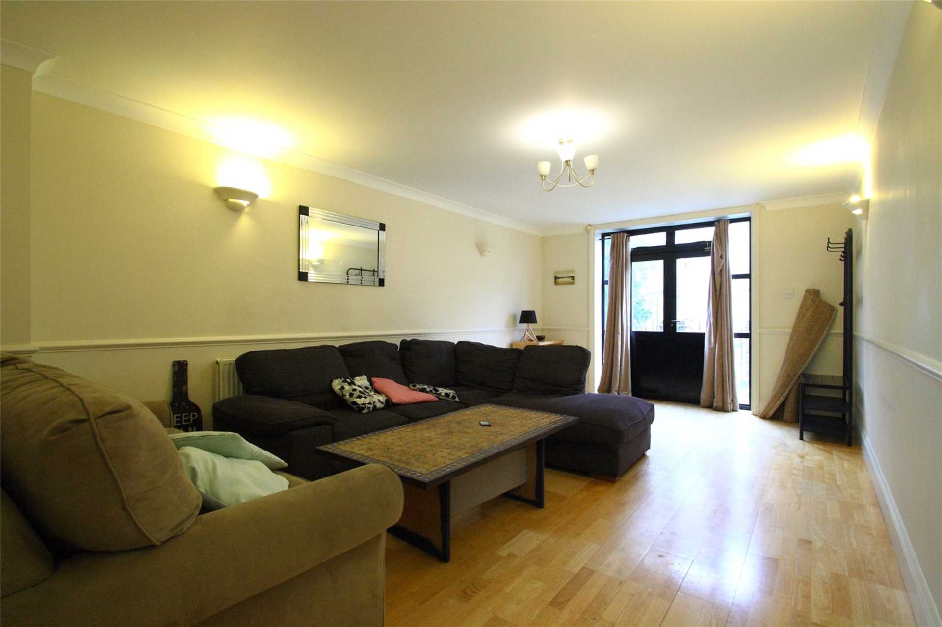 Liverpool Grove, London, Image 4
