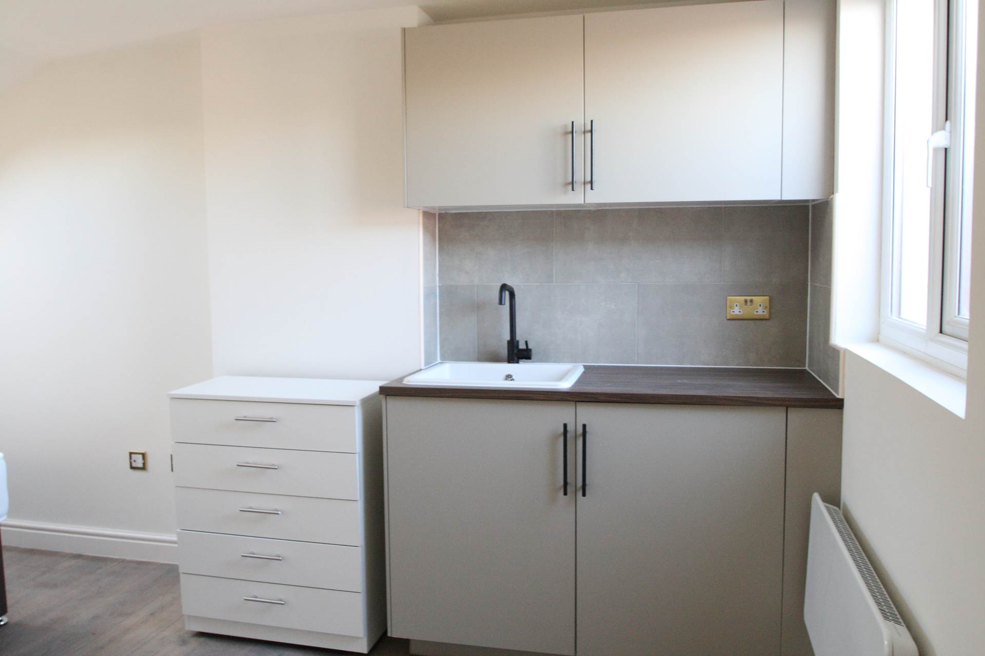 Fenham Road, London, Image 7