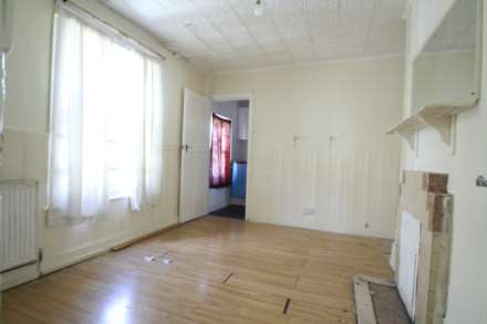 Tunstall Road, London, Image 10