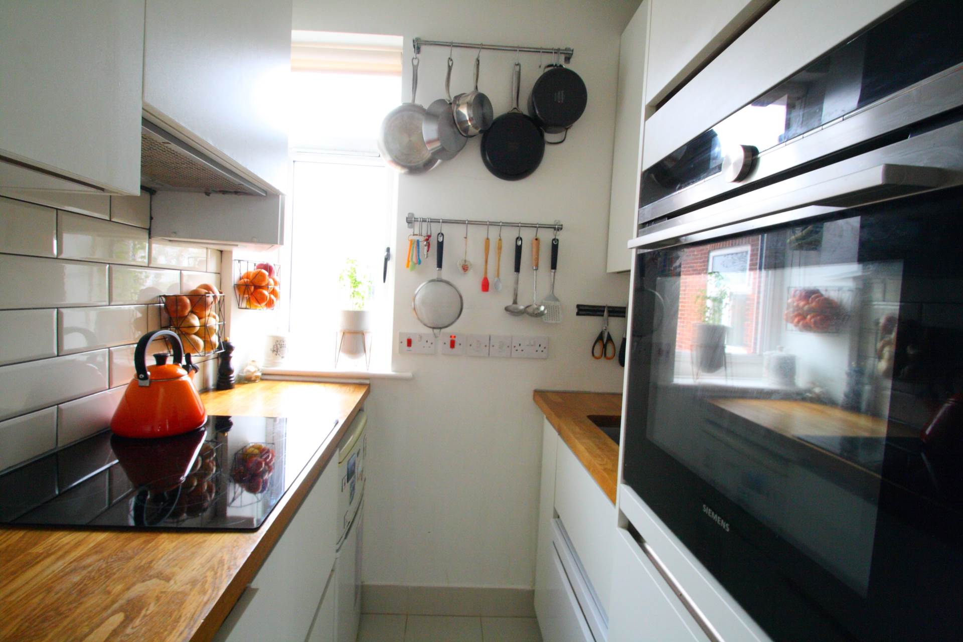 Brixton Hill, London, Image 7