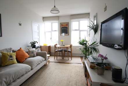 Brixton Hill, London, Image 3