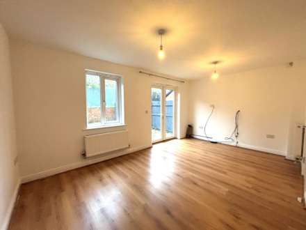 Bluebell Close Park Meadows, Kirkby, Image 5