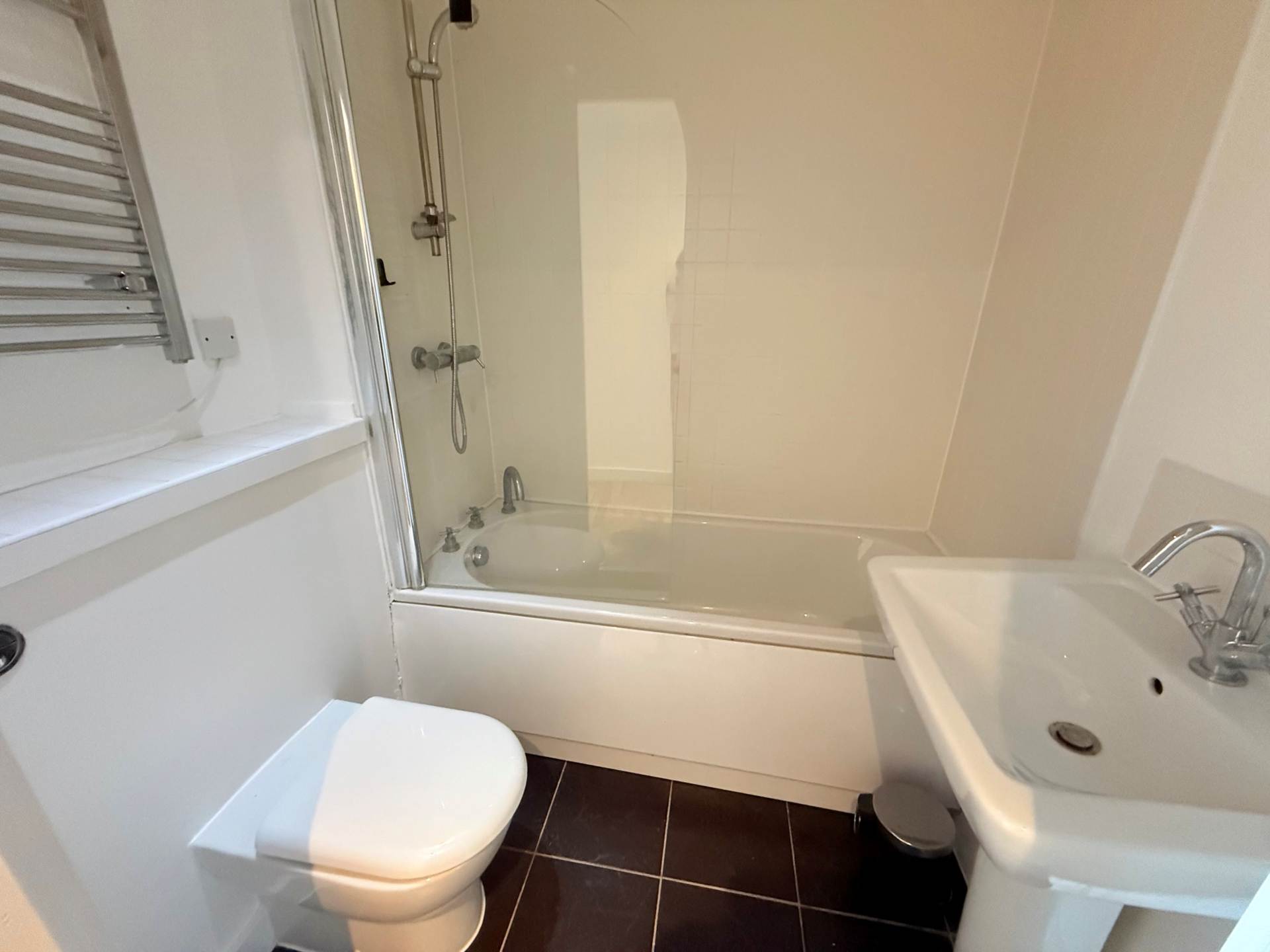 Beechrise, Northwood, Image 11