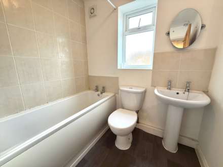 Ness Grove, Westvale, Kirkby, Image 13