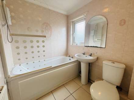 Hargate Road, Northwood, Image 15