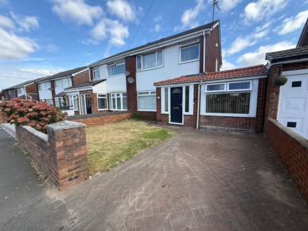 3 Bedroom Semi-Detached, Dee Close, Kirkby
