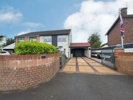 Kahleemaira, Stopgate Lane, Image 1