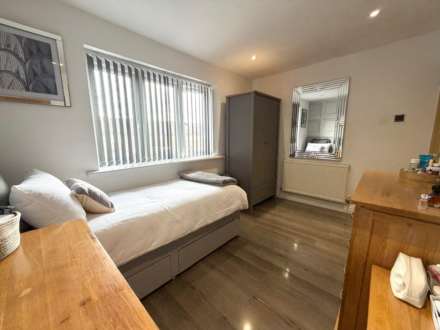 Amy Walk, Fazakerley, Image 13
