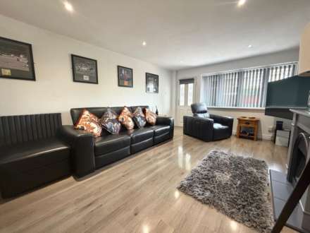 Amy Walk, Fazakerley, Image 3