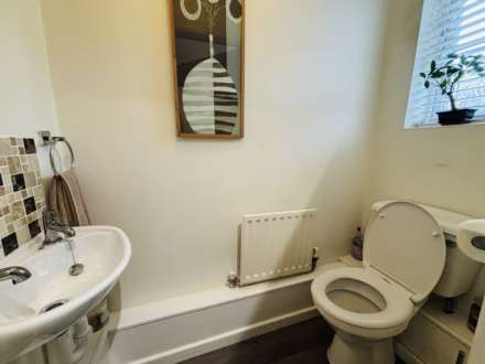 Brampton Close, Park Meadows, Image 4