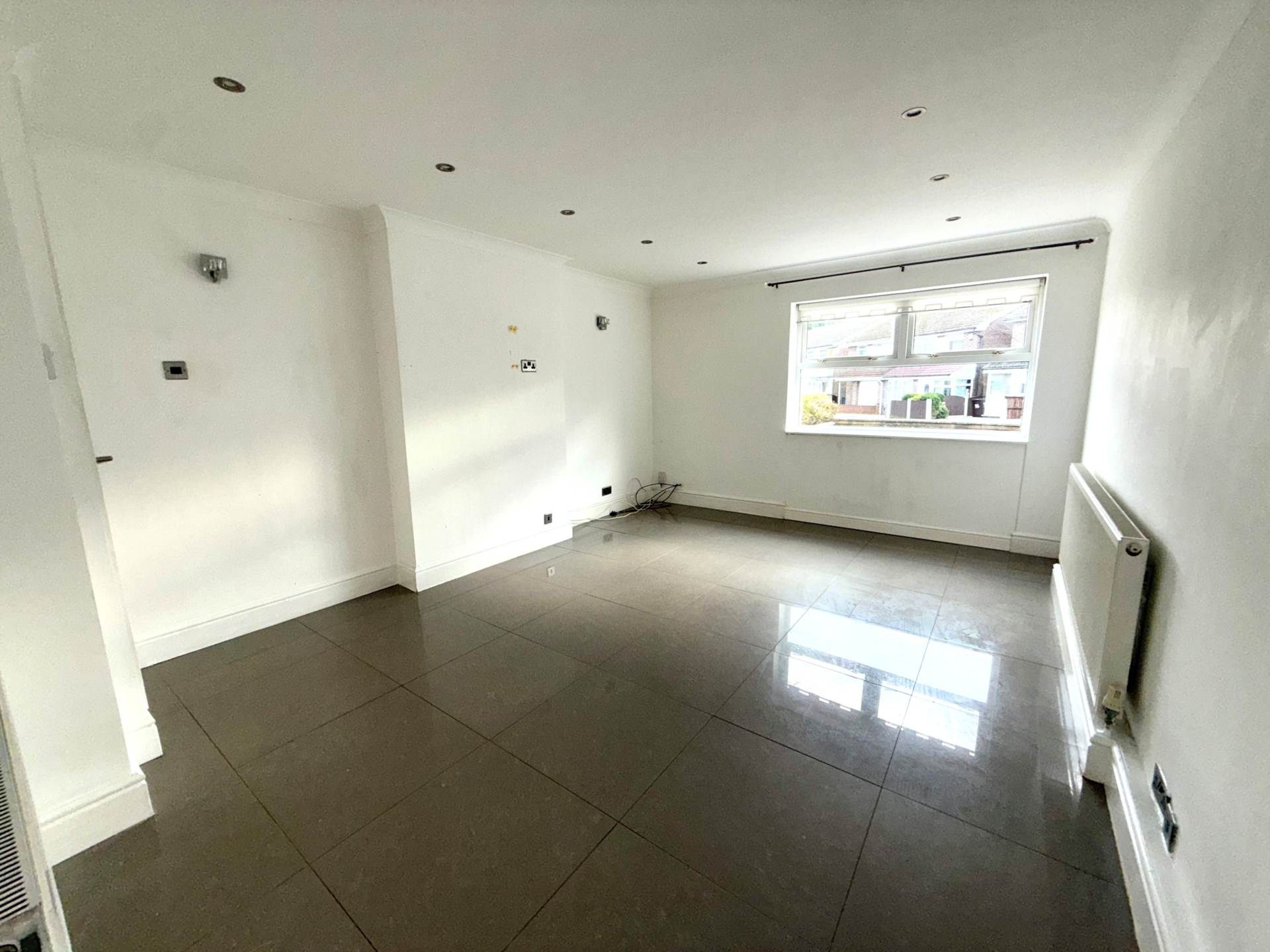 Jean Walk, Fazakerley, Image 4