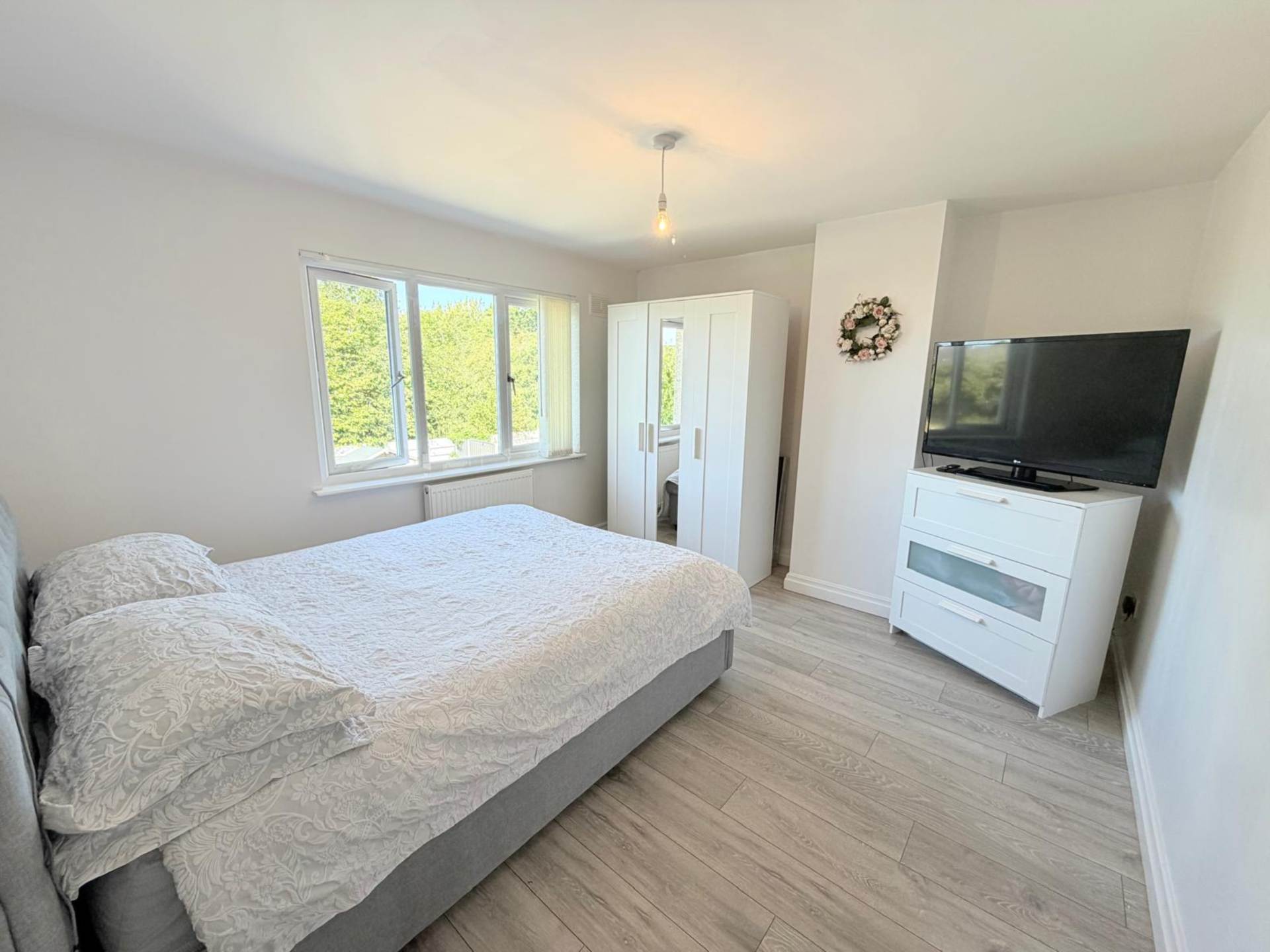 Mintor Road, Nothwood, Image 9
