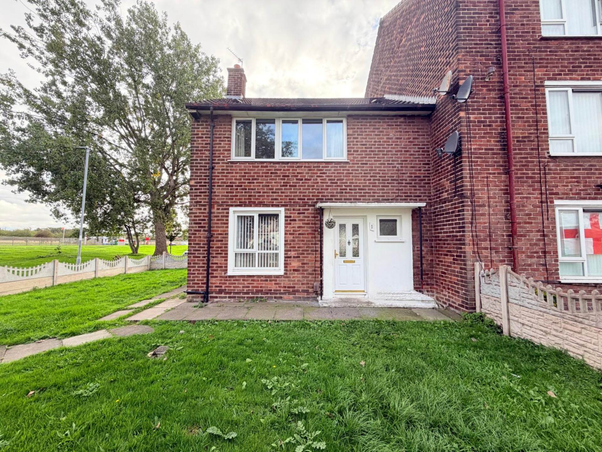 Bewley Drive, Southdene, Image 1