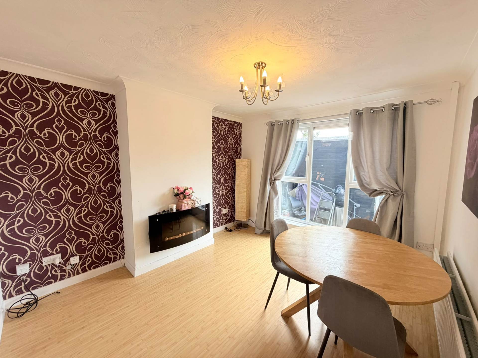 Bewley Drive, Southdene, Image 2