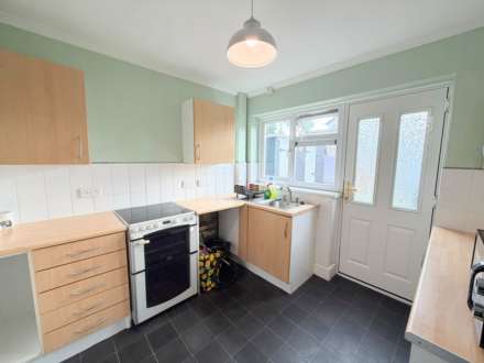Bewley Drive, Southdene, Image 5