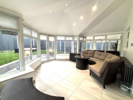 Washington Drive, Littledale, Image 4