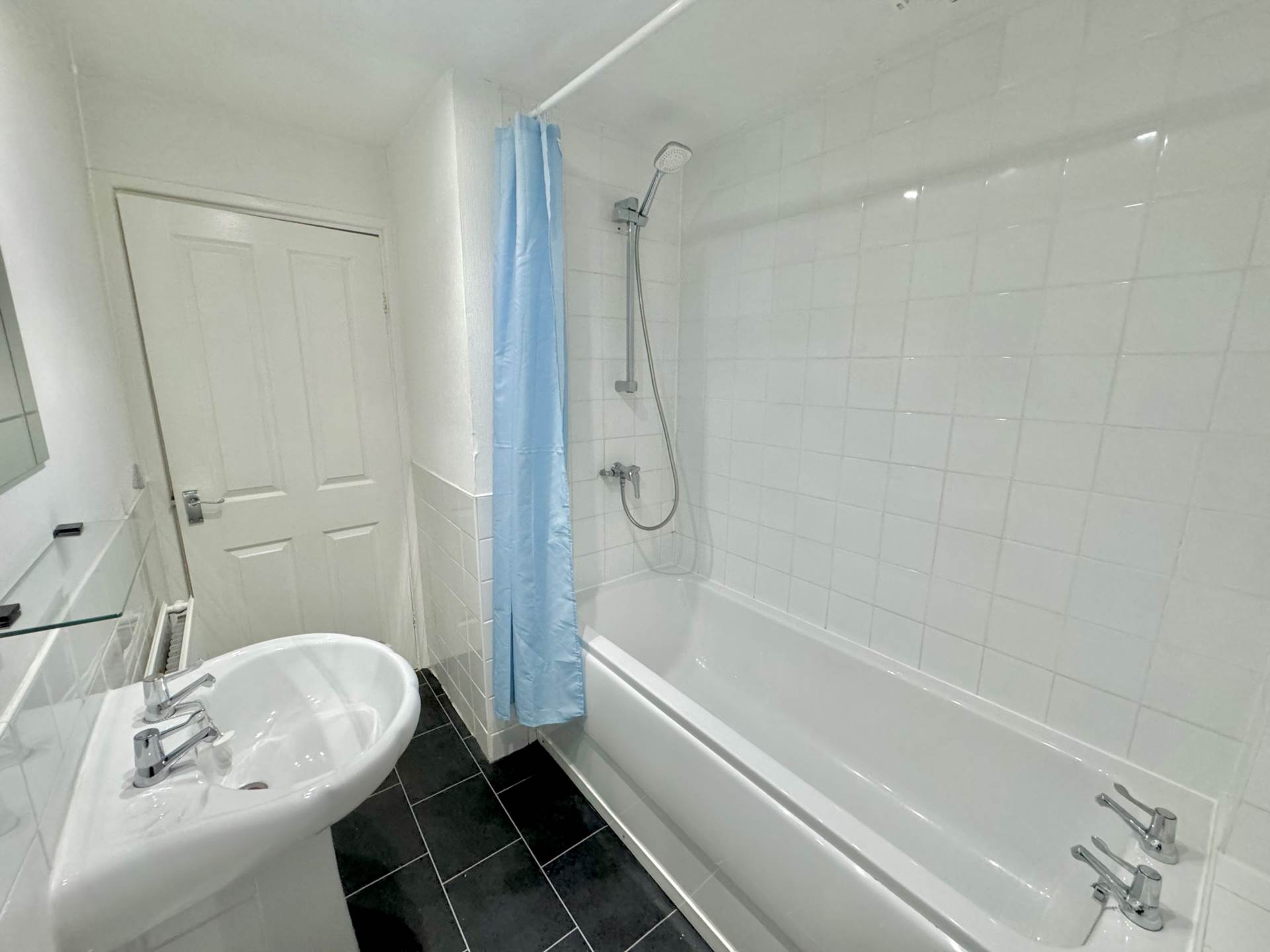 Maureen Walk, Fazakerley, Image 10