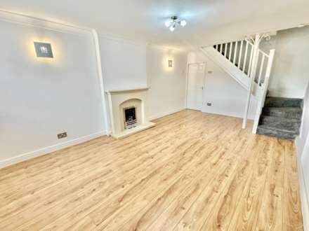 Maureen Walk, Fazakerley, Image 2
