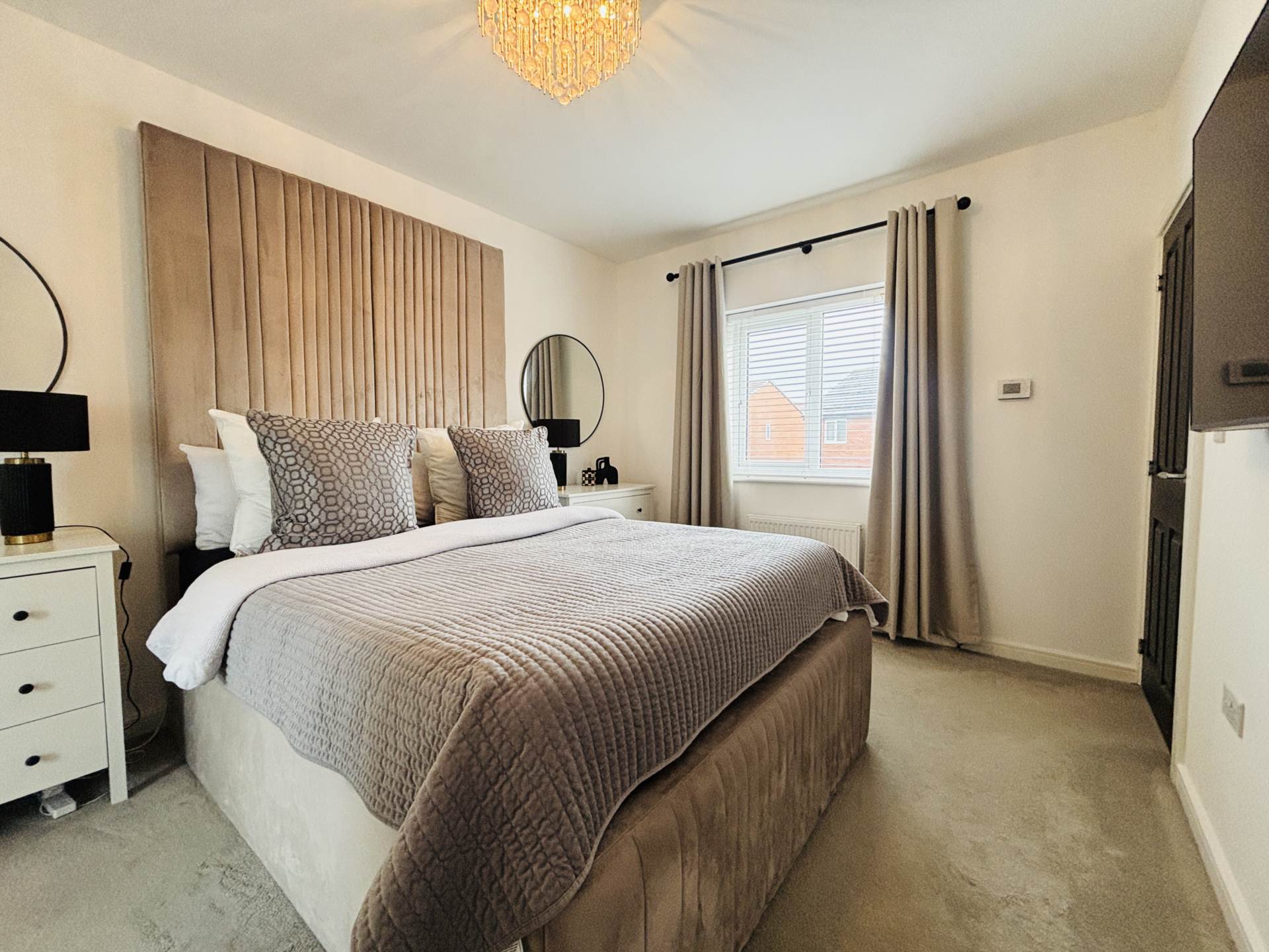 Club View, Melling View, Image 20