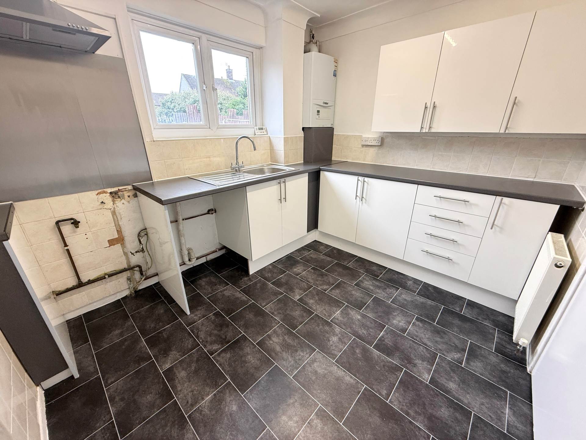 Mintor Road, Northwood, Image 8