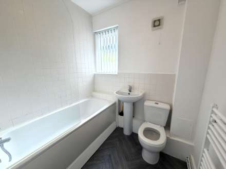 Northwood, Kirkby, Image 8