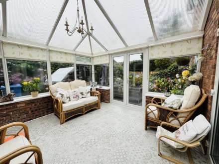 Yoxall Drive, Littledale, Image 17