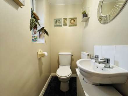Yoxall Drive, Littledale, Image 8