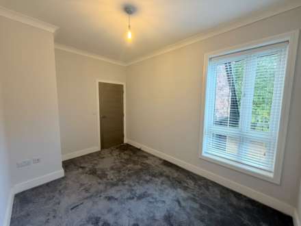 Vicarage Walk, Church Street, Image 12