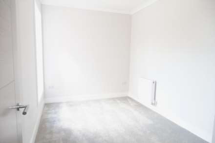 Vicarage Walk, Church Street, Image 4