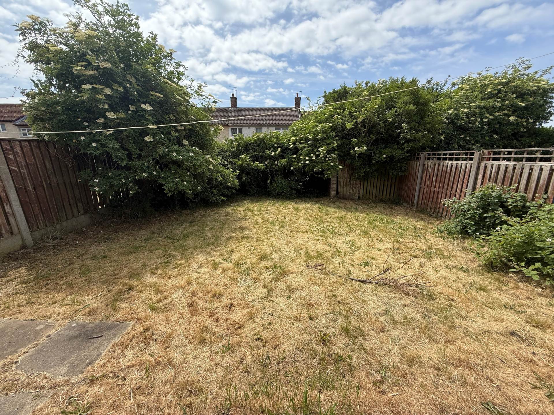 Lyelake Road, Southdene, Image 11