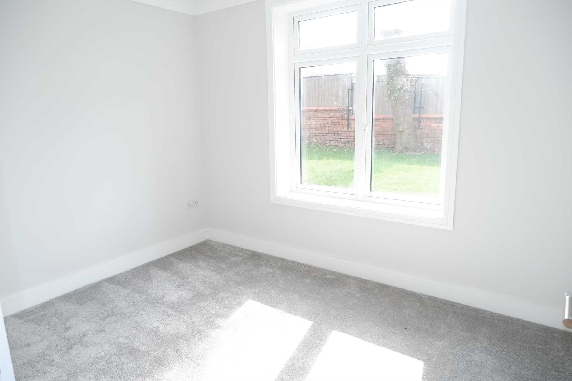 Vicarage Walk, Church Street, Image 5