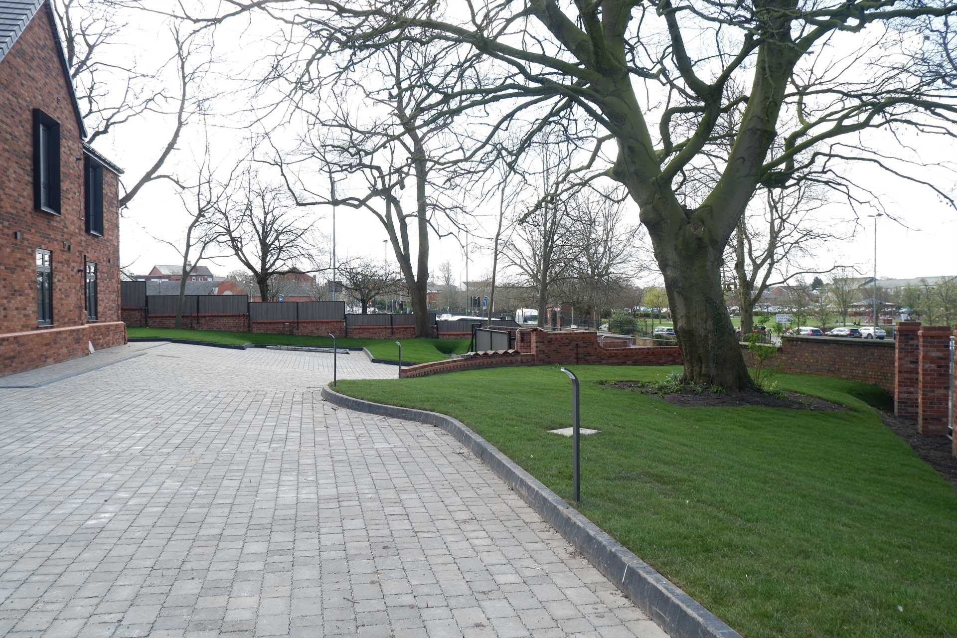 Vicarage Walk, Church Street, Image 8