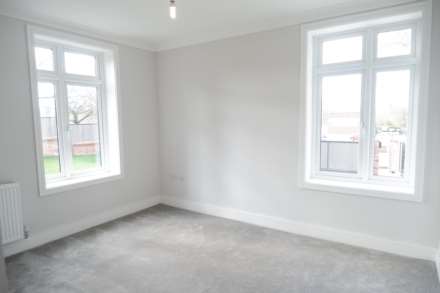 Vicarage Walk, Church Street, Image 4