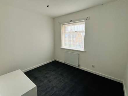 Brookwood Road, Huyton, Image 13